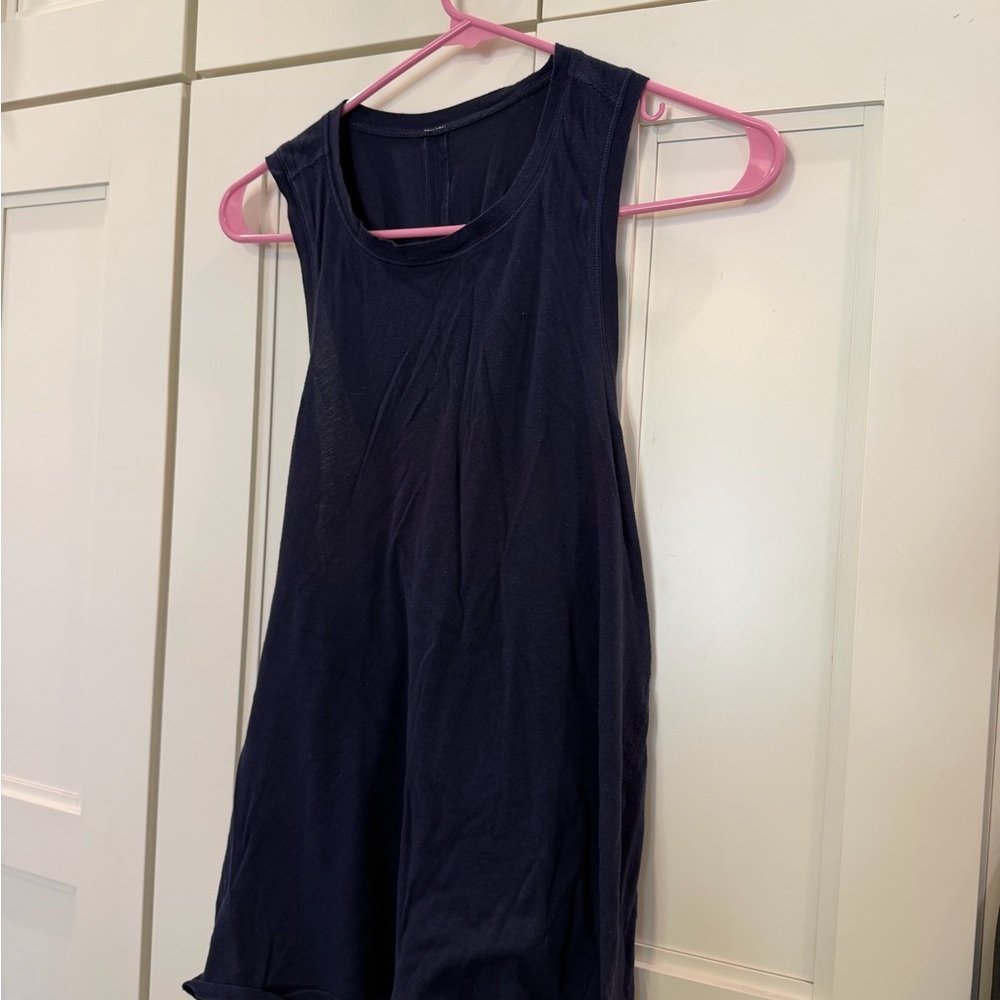 Women’s Lululemon purple twist back tank size 10